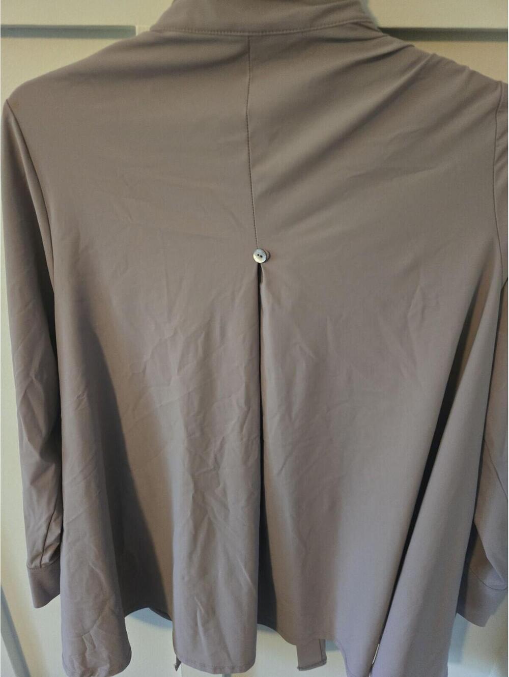 MarlaWynne Mauve Taupe Button-Up Blouse - Size Small - Picture 3 of 5